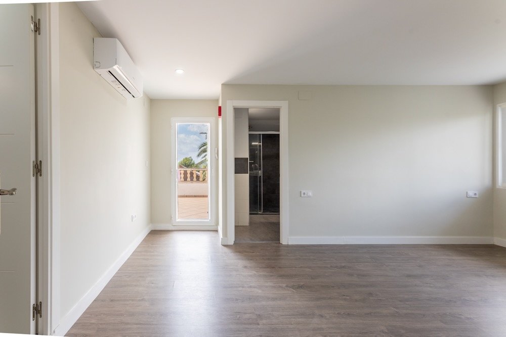 Property 2443 - Image 41